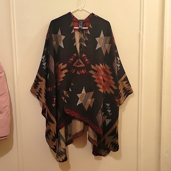 i jeans by Buffalo Sweaters - Reversible Poncho